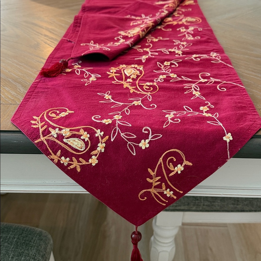 Source Unknown Burgundy and Gold Embroidered Table Runner